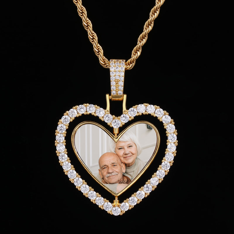 Heart-shaped Customised 18K Zirconia Pendant