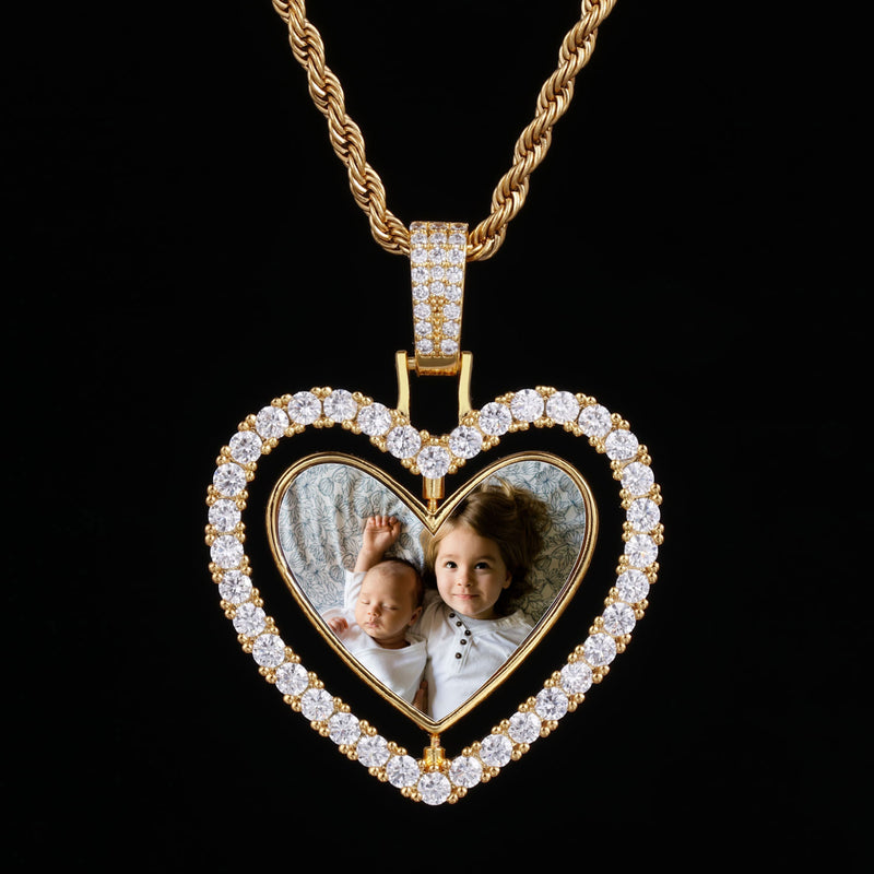 Heart-shaped Customised 18K Zirconia Pendant