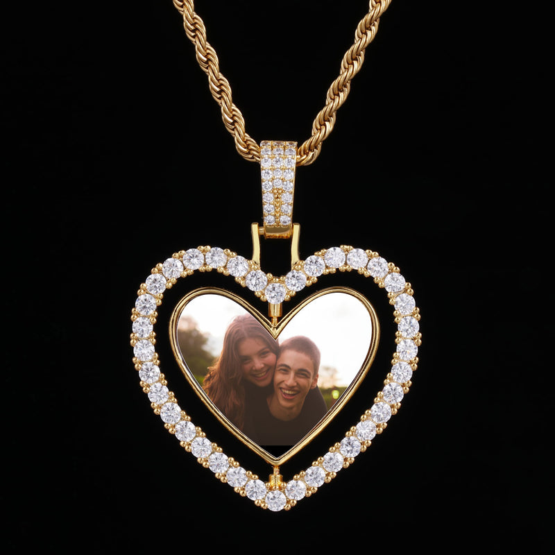 Heart-shaped Customised 18K Zirconia Pendant